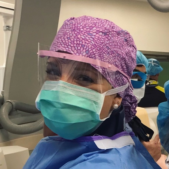 Meet your Posher, Erika - Picture 2 of 2